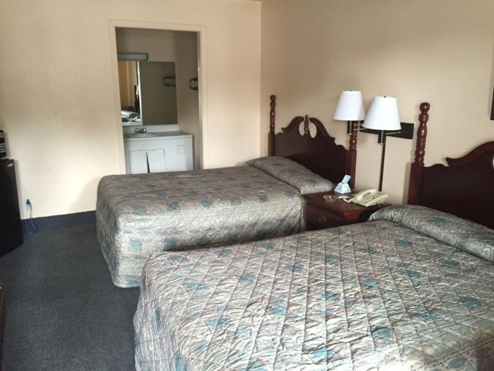 Rodeway Inn Диксон Экстерьер фото